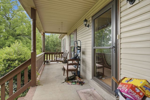 112 Ashley Ct, White House, TN 37188