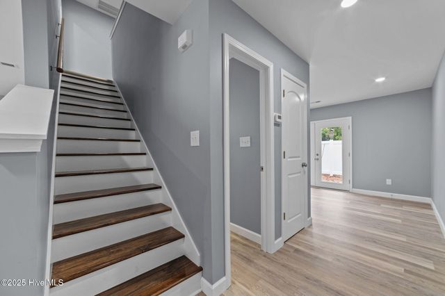 1113 Grovemont Drive G4, Greenville, NC 27834