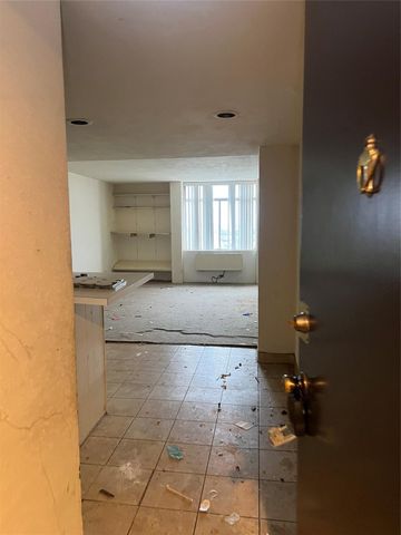 7520 Hornwood Drive 602, Houston, TX 77036