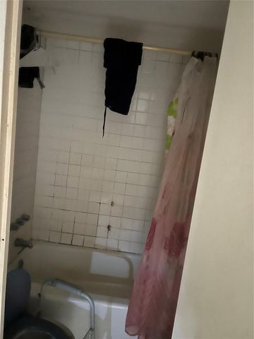 7520 Hornwood Drive 602, Houston, TX 77036