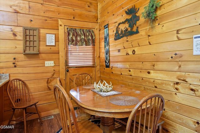 1824 Trout Way, Sevierville, TN 37862