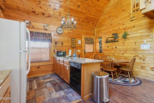 1824 Trout Way, Sevierville, TN 37862