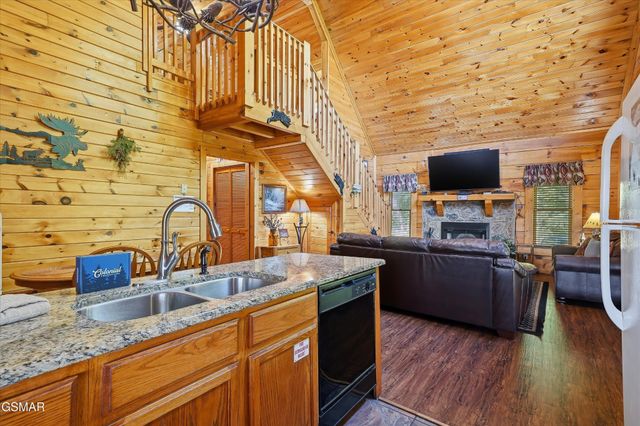 1824 Trout Way, Sevierville, TN 37862