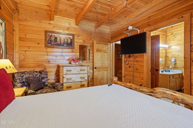 1824 Trout Way, Sevierville, TN 37862