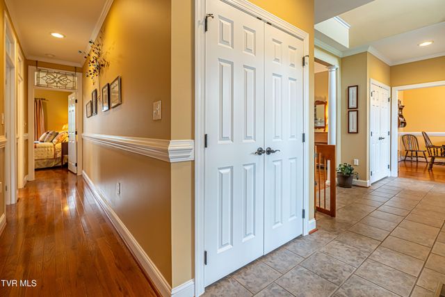 21030 Skyward Drive, Abingdon, VA 24211