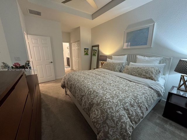 10261 SW 228th Ter, Miami, FL 33190