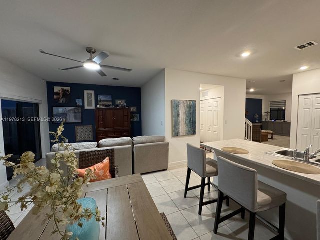 10261 SW 228th Ter, Miami, FL 33190