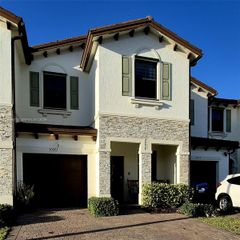 10261 SW 228th Ter, Miami, FL 33190