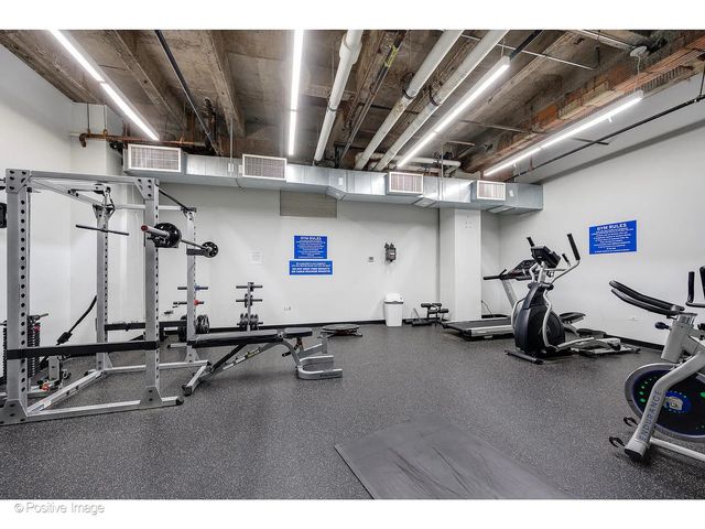 20 N State Street 411, Chicago, IL 60602