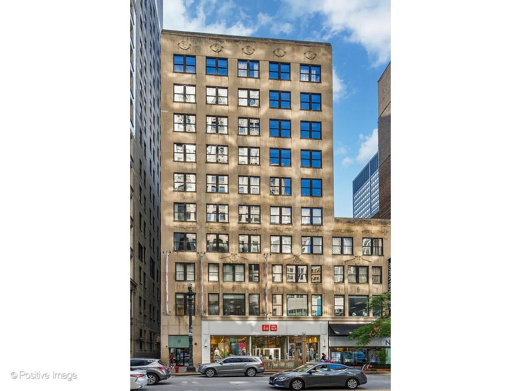 20 N State Street 411, Chicago, IL 60602