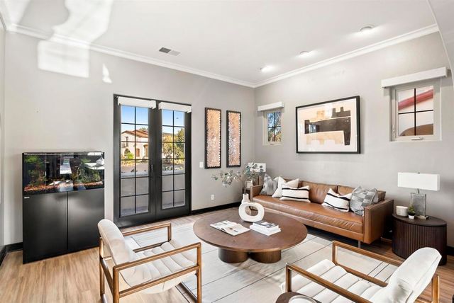 14582 Luna Media, San Diego, CA 92127