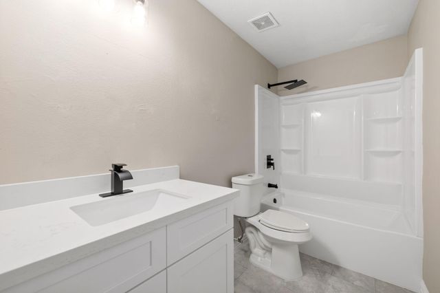 6723 Bayou Crest Drive, Houston, TX 77088