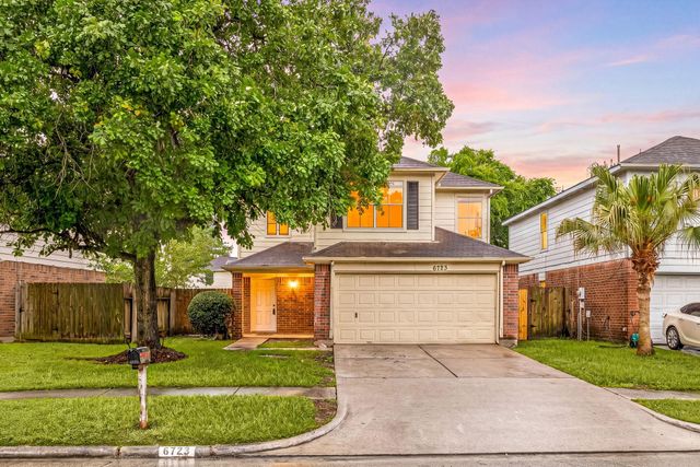 6723 Bayou Crest Drive, Houston, TX 77088