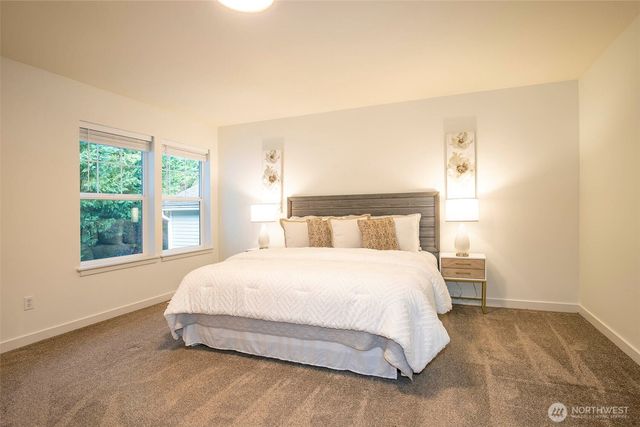 7114 Allman Avenue SE, Snoqualmie, WA 98065