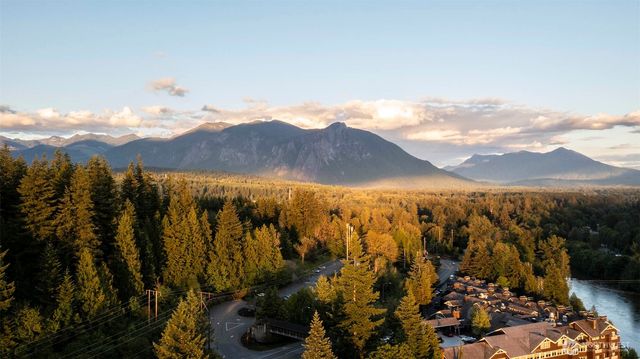 7114 Allman Avenue SE, Snoqualmie, WA 98065