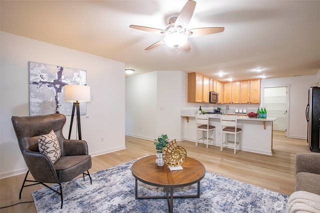 7114 Allman Avenue SE, Snoqualmie, WA 98065