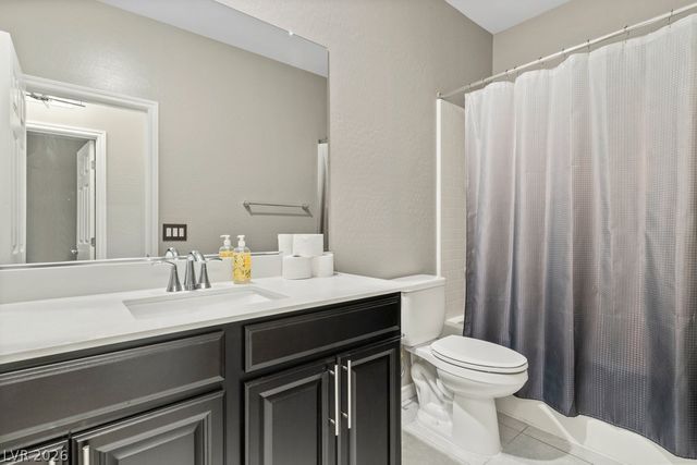 7036 Denio Island Street, North Las Vegas, NV 89084