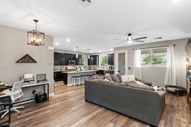7036 Denio Island Street, North Las Vegas, NV 89084