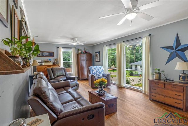 105 Brooksy, Gilmer, TX 75644