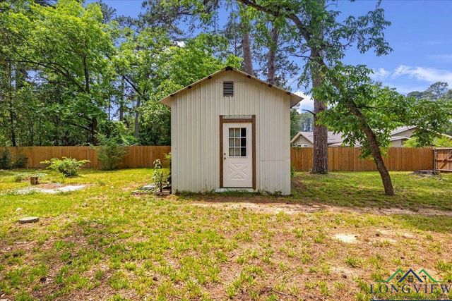 105 Brooksy, Gilmer, TX 75644