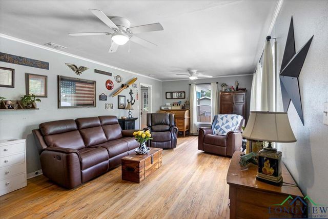 105 Brooksy, Gilmer, TX 75644