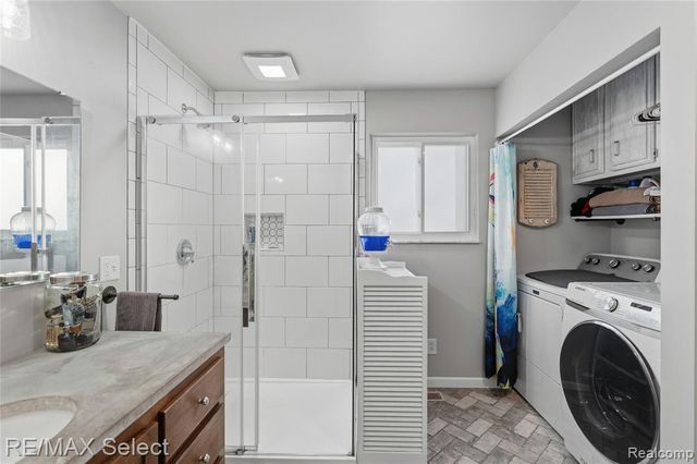 8548 Tim Tam Trail, Flushing, MI 48433