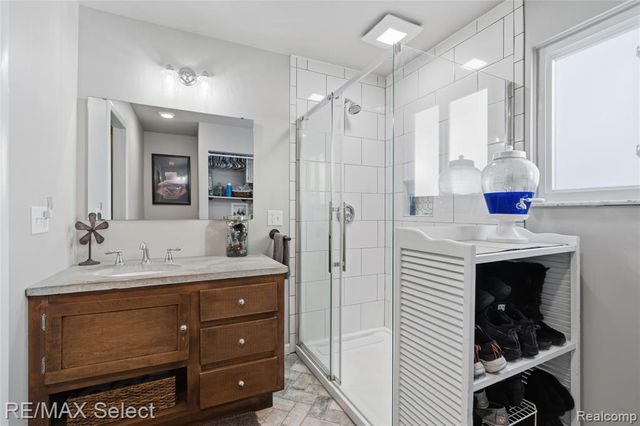 8548 Tim Tam Trail, Flushing, MI 48433