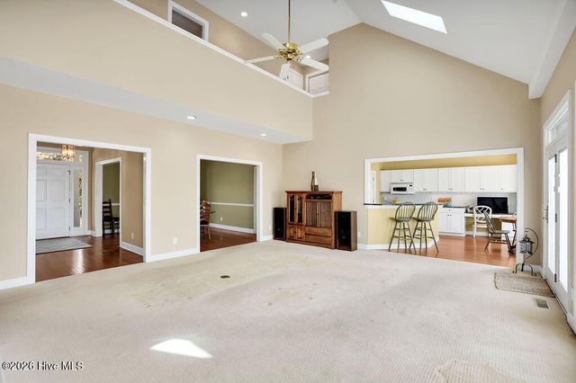 9004 Saint Stephens Place, Wilmington, NC 28412