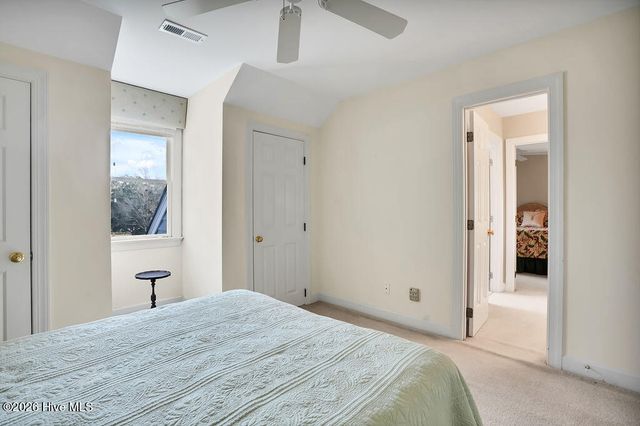 9004 Saint Stephens Place, Wilmington, NC 28412