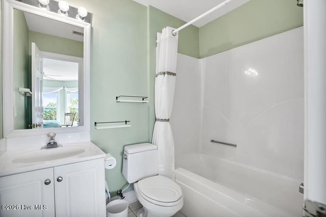 9004 Saint Stephens Place, Wilmington, NC 28412