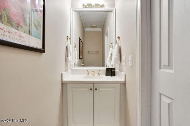 9004 Saint Stephens Place, Wilmington, NC 28412