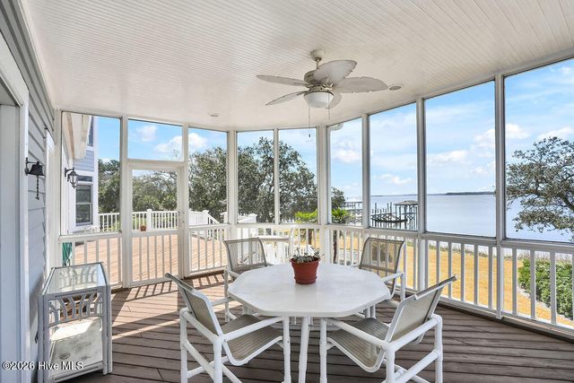 9004 Saint Stephens Place, Wilmington, NC 28412