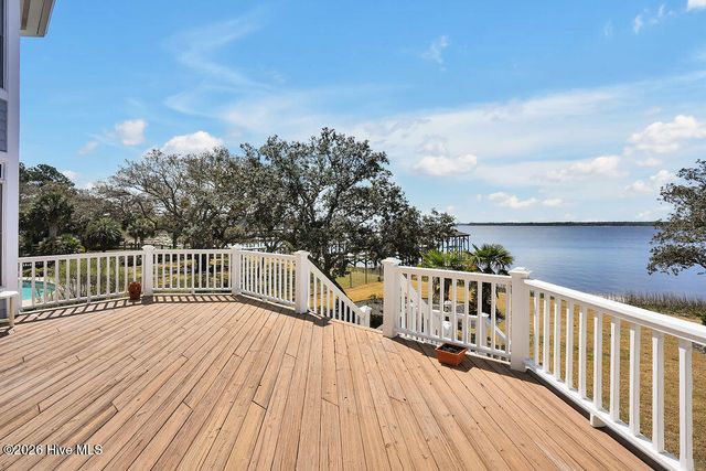 9004 Saint Stephens Place, Wilmington, NC 28412