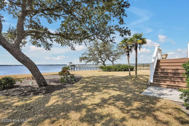 9004 Saint Stephens Place, Wilmington, NC 28412