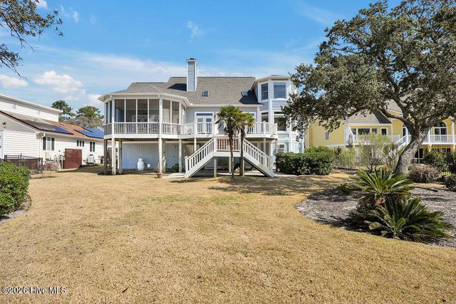 9004 Saint Stephens Place, Wilmington, NC 28412