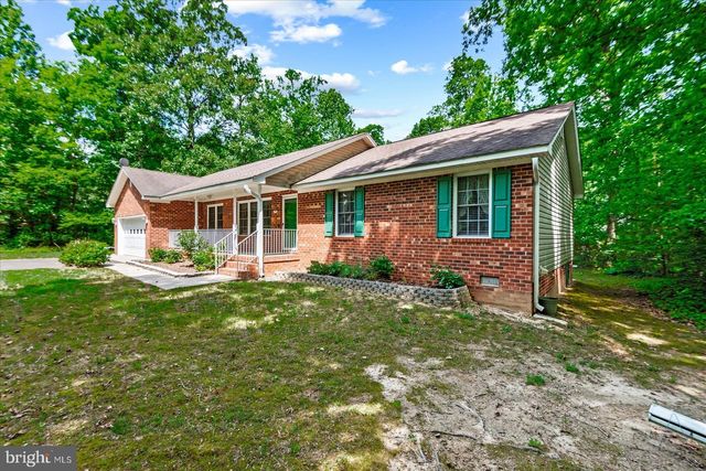 18084 HARDING DR, Bowling Green, VA 22427