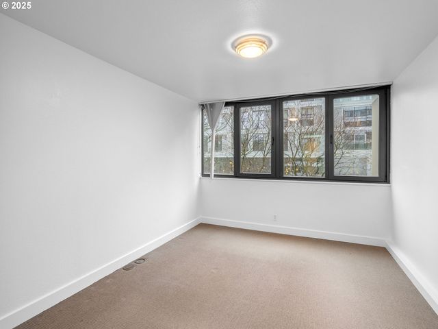 255 Sw HARRISON St 3C, Portland, OR 97201