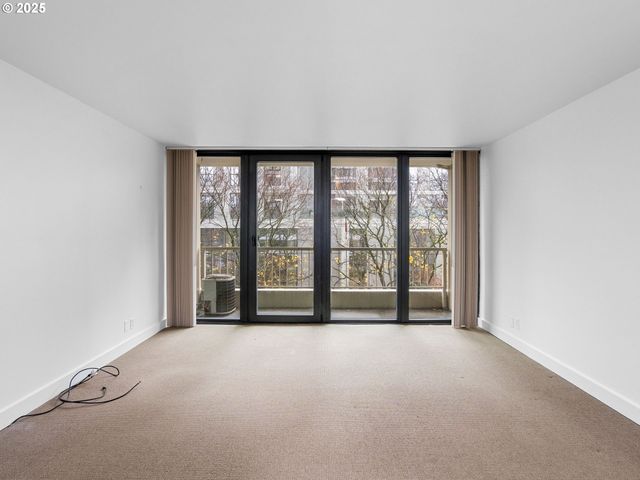 255 Sw HARRISON St 3C, Portland, OR 97201