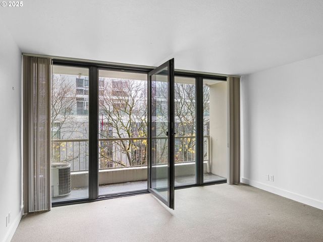 255 Sw HARRISON St 3C, Portland, OR 97201