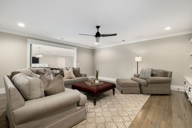 1013 Buena Vista Dr, Franklin, TN 37069