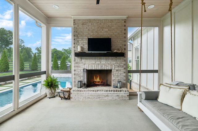1013 Buena Vista Dr, Franklin, TN 37069