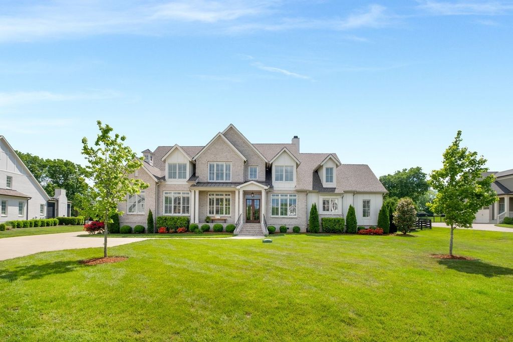 1013 Buena Vista Dr, Franklin, TN 37069