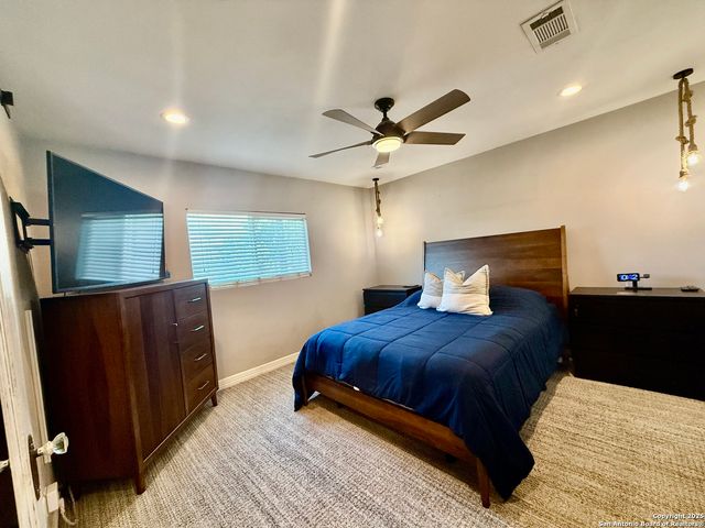 5 Brieley, San Antonio, TX 78250