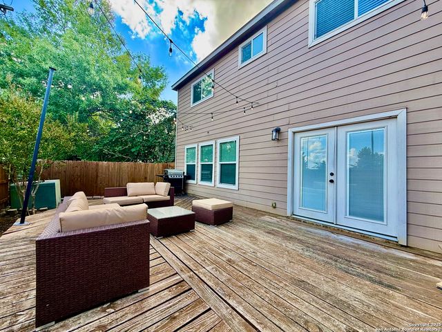 5 Brieley, San Antonio, TX 78250