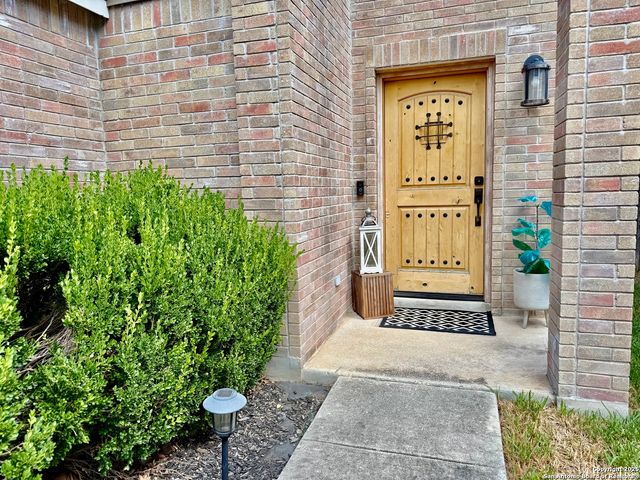 5 Brieley, San Antonio, TX 78250