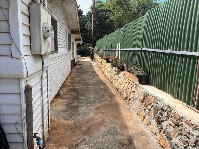 94-372 Haaa Street, Waipahu, HI 96797