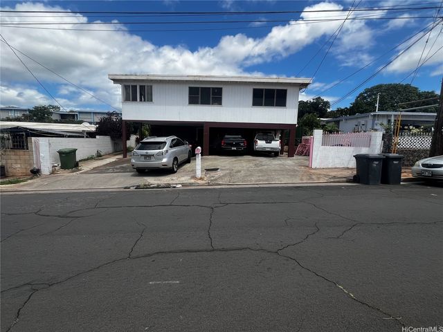 94-372 Haaa Street, Waipahu, HI 96797