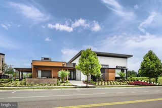 43495 MONROE CREST TER, Ashburn, VA 20148