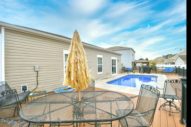 321 Hidden Cove Dr., Little River, SC 29566