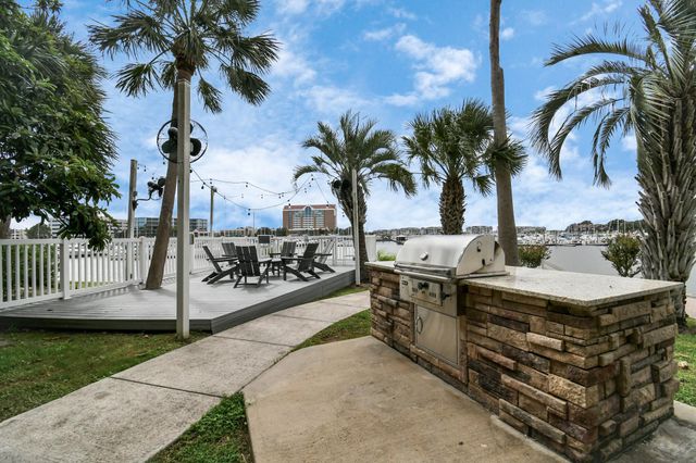 1201 Enterprise Avenue 418, League City, TX 77573